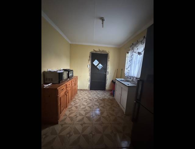 3 BEDROOM FREESTANDING SOLD IN HOWICK WEST